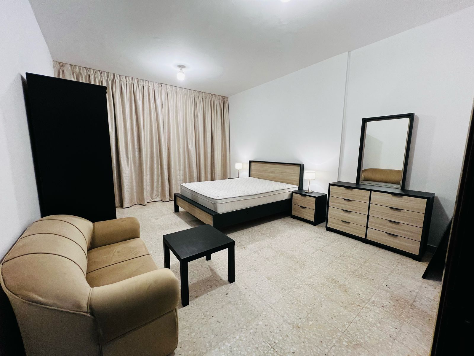 Without wardrobe only bed dressing two side table